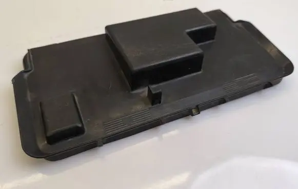 Audi 80 90 S2 B4 Fuse box cover 8A0941801