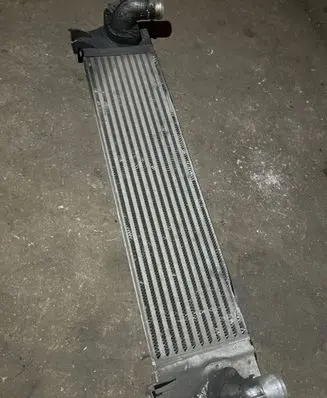 Nissan Qashqai+2 Intercooler radiator