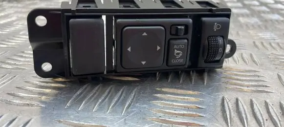 Nissan Juke I F15 Headlight level height control switch 25190BV80A