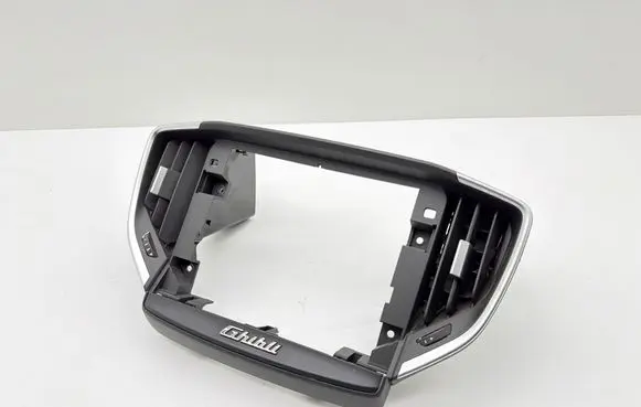 Maserati Ghibli Dash center air vent grill 670066392 101680300108 30082018