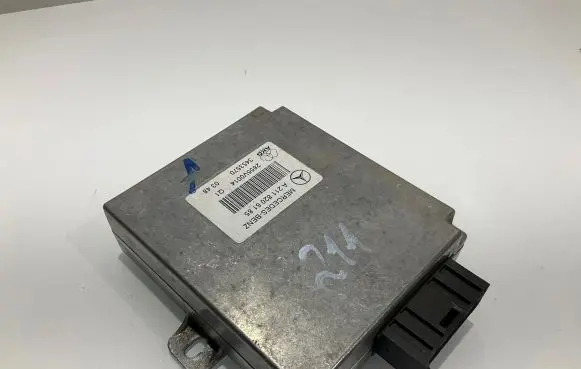 Mercedes-Benz E W211 Phone control unit/module A2118206185 3453570 2855V0014