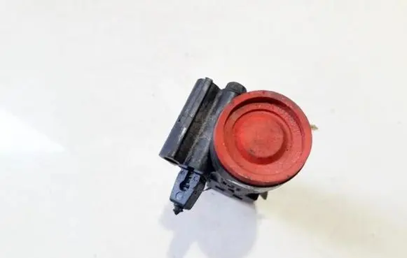 Ford Focus Fuel cut-off switch 5l2t9341aa 5l2t-9341-aa