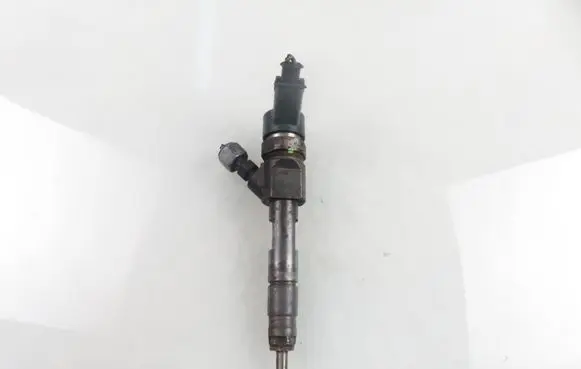 Renault Scenic II - Grand scenic II Fuel injector 0445110230 8200389369