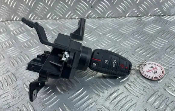 Audi Q7 4L Ignition lock 4F0910131E