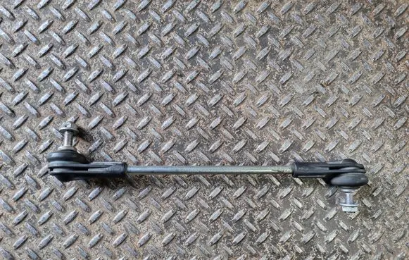 BMW 2 F44 Front anti-roll bar/stabilizer link 6862864