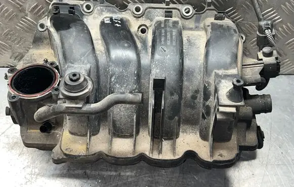 Volkswagen Golf Plus Intake manifold 03C129711E 2800310499 03C129709E