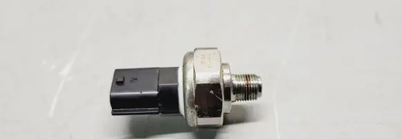 Renault Arkana Oil pressure sensor 250705TA0A