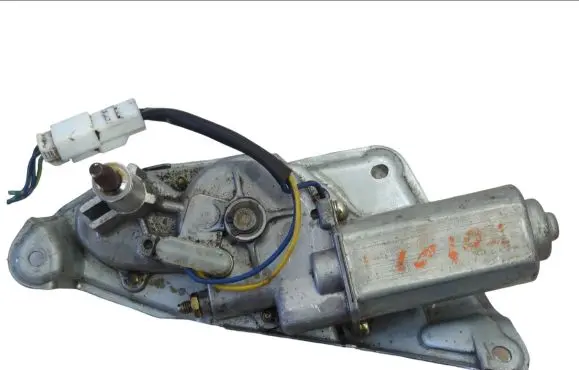 Toyota Starlet (P90) V Wiper motor 8513010340 1592001710
