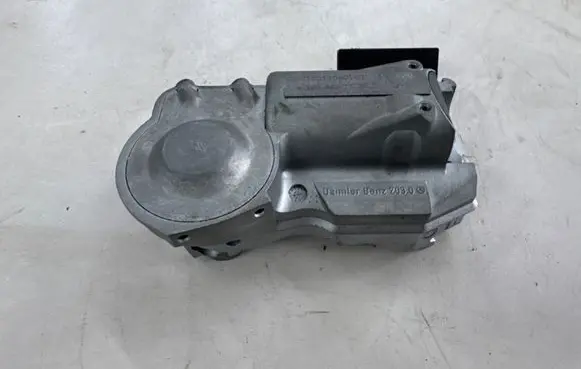 Steering wheel lock