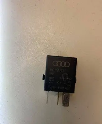 Audi A4 S4 B7 8E 8H Other relay 4H0951253C