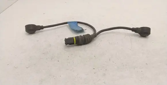 BMW 5 E39 Detonation knock sensor 1703276