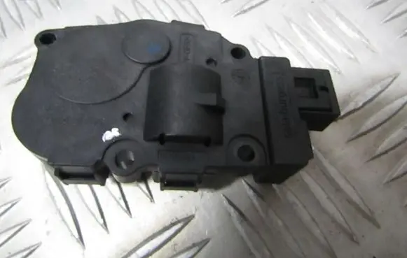 BMW 5 GT F07 Air flap motor/actuator K9749006