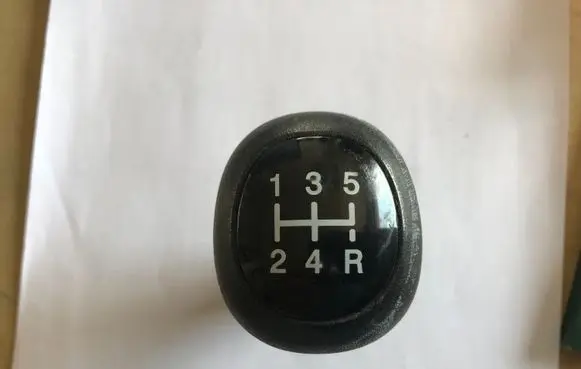 Ford Focus Gear shifter surround trim plastic