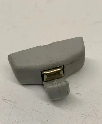 Volkswagen PASSAT B5.5 Sun visor clip/hook/bracket 3B0857561B