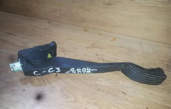 Citroen C3 Accelerator throttle pedal 0280752240 9644093480
