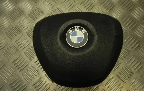 BMW 2 F46 Steering wheel airbag 32677829603 M4578