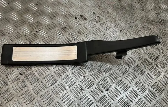Jaguar XF X250 Rear sill trim cover 8X23F13245A