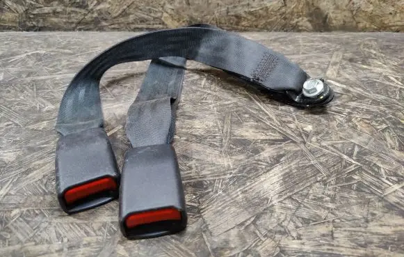 SsangYong Actyon sports II Middle seatbelt buckle (rear) 