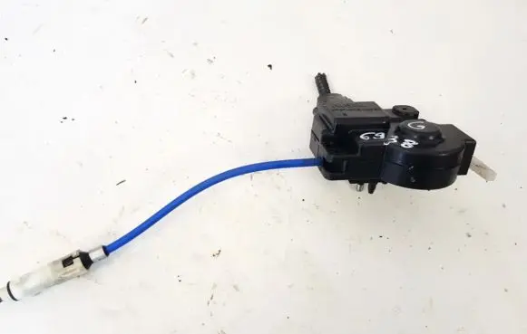 Lexus IS 220D-250-350 Central locking motor 