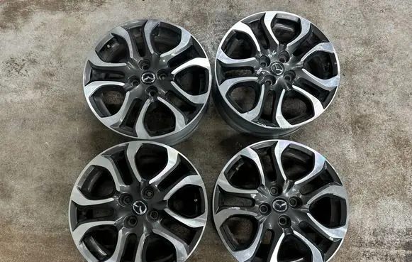 Mazda 2 R16 alloy rim 