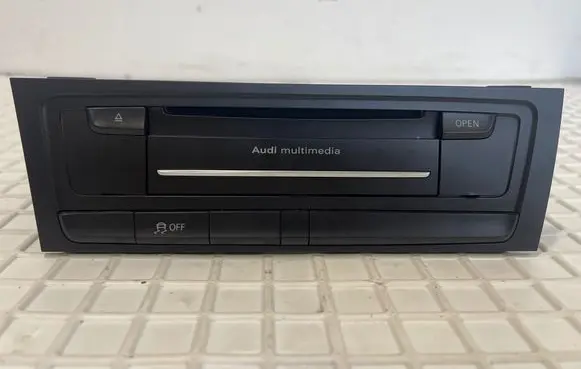 Audi A4 S4 B8 8K CD/DVD changer 8T1035670E 8T1035670H