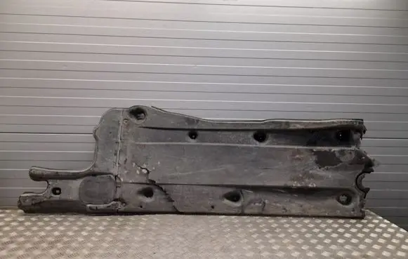 Audi Q3 F3 Side bottom protection 5QF825201J
