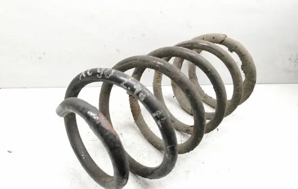 Volvo XC90 Front coil spring