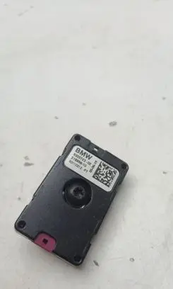 BMW 5 G30 G31 G38 Aerial antenna amplifier 9325723