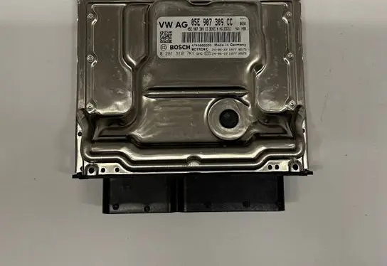 Volkswagen Tiguan Engine control unit/module 05E907309CC