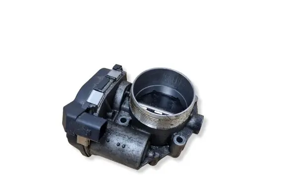 BMW X6 E71 Throttle valve 7555944