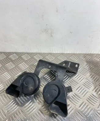 Audi A6 S6 C6 4F Horn signal 4F0951229
