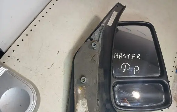 Renault Master II Manual wing mirror 