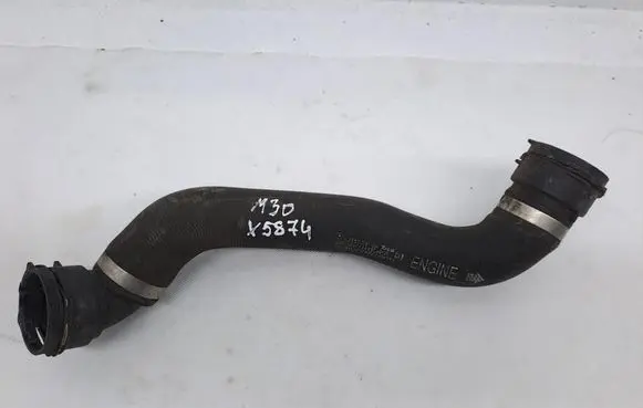 Mercedes-Benz C W205 Engine coolant pipe/hose A2055010182