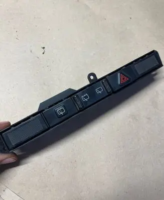 Multifunctional control switch/knob
