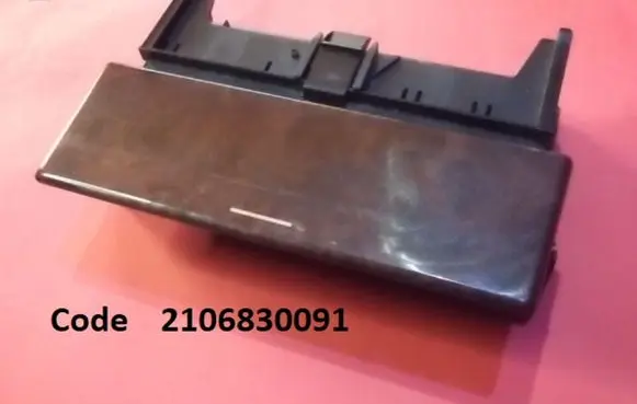 Mercedes-Benz E W210 Dashboard storage box/compartment 2106830091