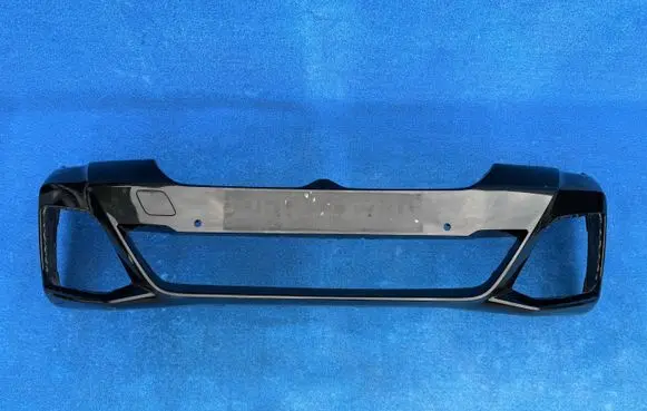 BMW 5 G30 G31 G38 Front bumper 