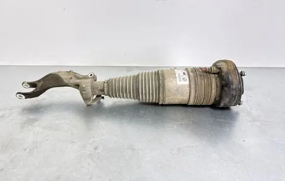 Volkswagen Touareg III Air suspension front shock absorber 4M4616039M