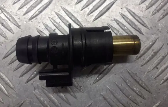 Peugeot 407 Intake air temperature sensor 9657540580