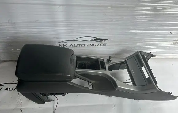 BMW X5 E53 Armrest 51168245916 53F189005 712444605