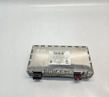Mercedes-Benz C W204 HiFi Audio sound control unit A1669003602 A1668202089