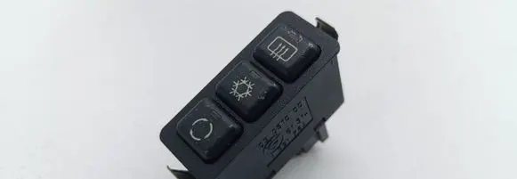 BMW 5 E34 Windscreen/window heater switch 61311391764 03051000 1391764