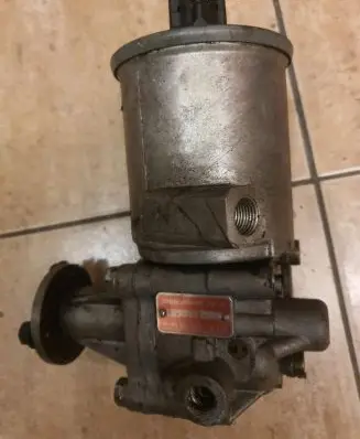 Mercedes-Benz E W210 Oil pump 1244600680
