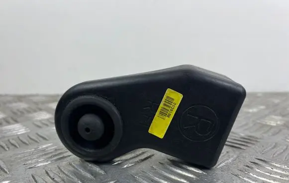 KIA Sorento Radiator support slam panel bracket 