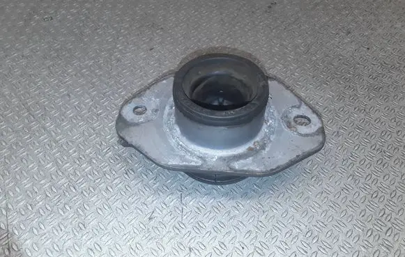 Nissan Primastar Gearbox mount 8200065989A