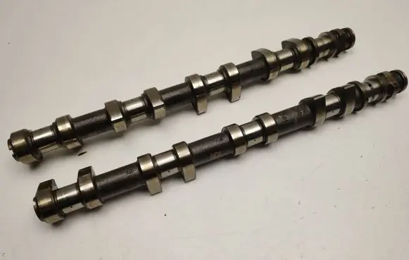 Mercedes-Benz CL C216 Camshaft A1560502001