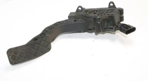 Audi A1 Accelerator throttle pedal 6C2723503