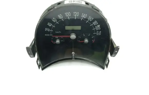 Volkswagen New Beetle Speedometer (instrument cluster) 47032