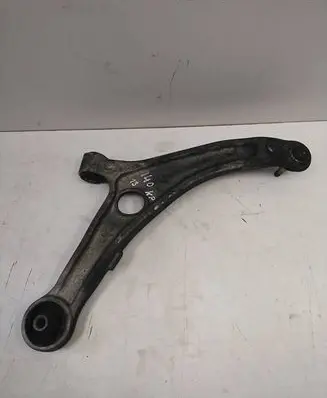 Hyundai i40 Front lower control arm/wishbone A6082M