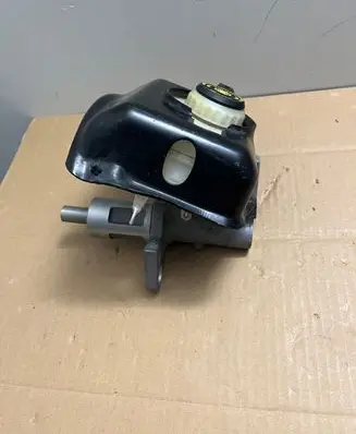 Audi A5 8T 8F Master brake cylinder 8K0611367A