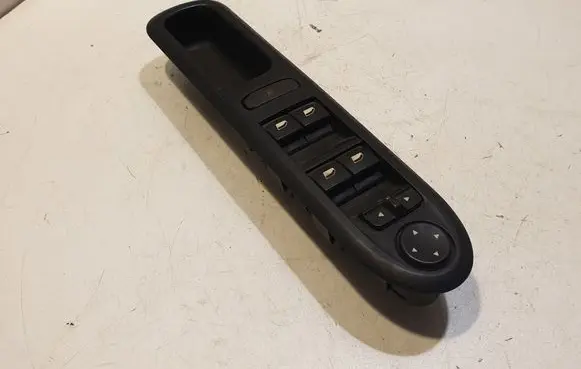 Electric window control switch